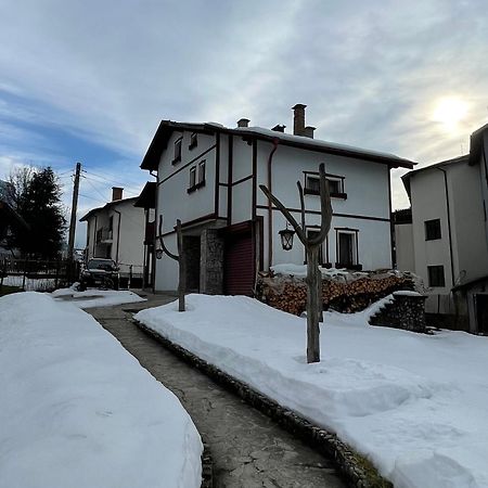 Mama Emiliya Guest House Beli Iskar Exterior photo