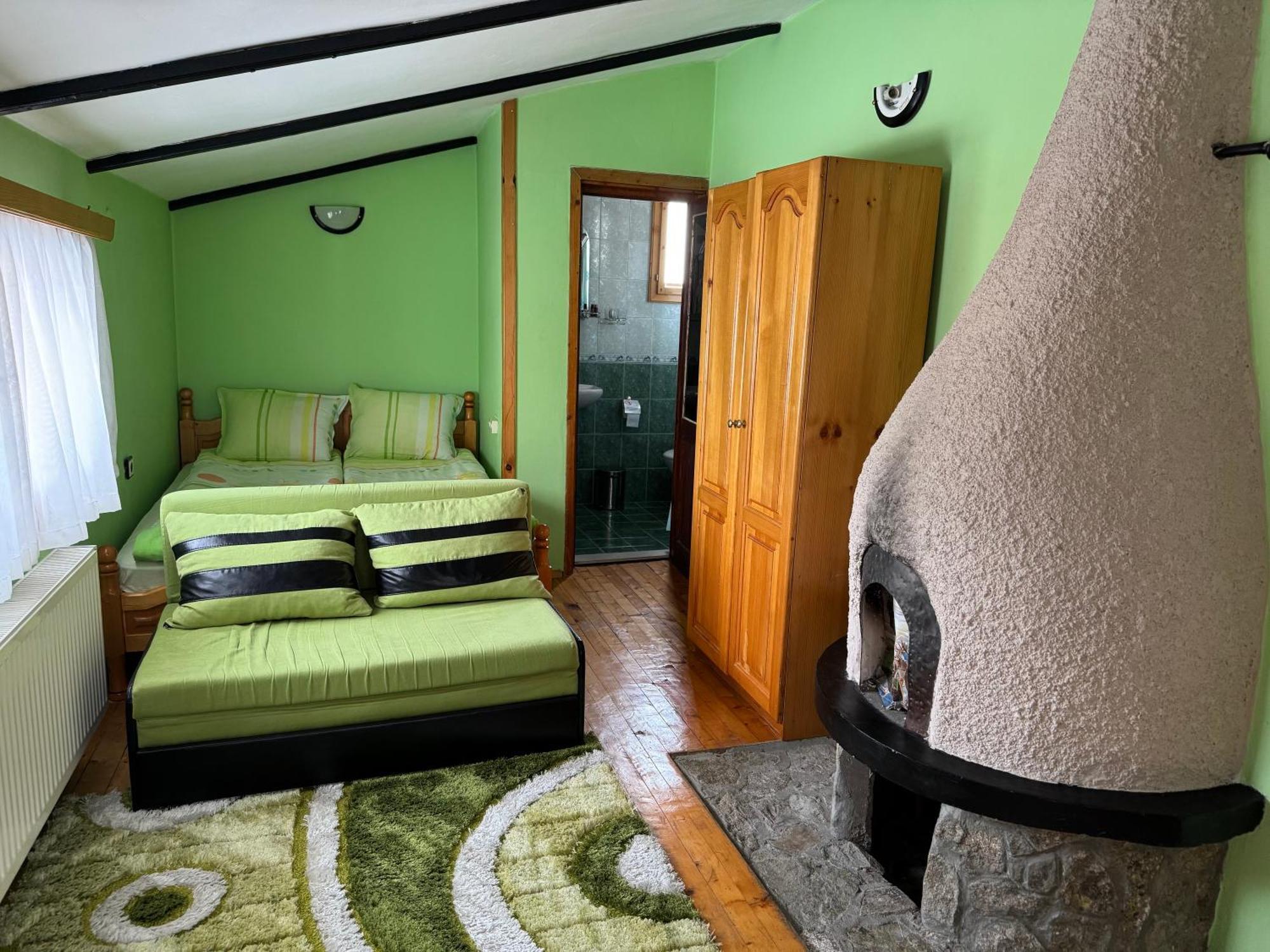 Mama Emiliya Guest House Beli Iskar Exterior photo