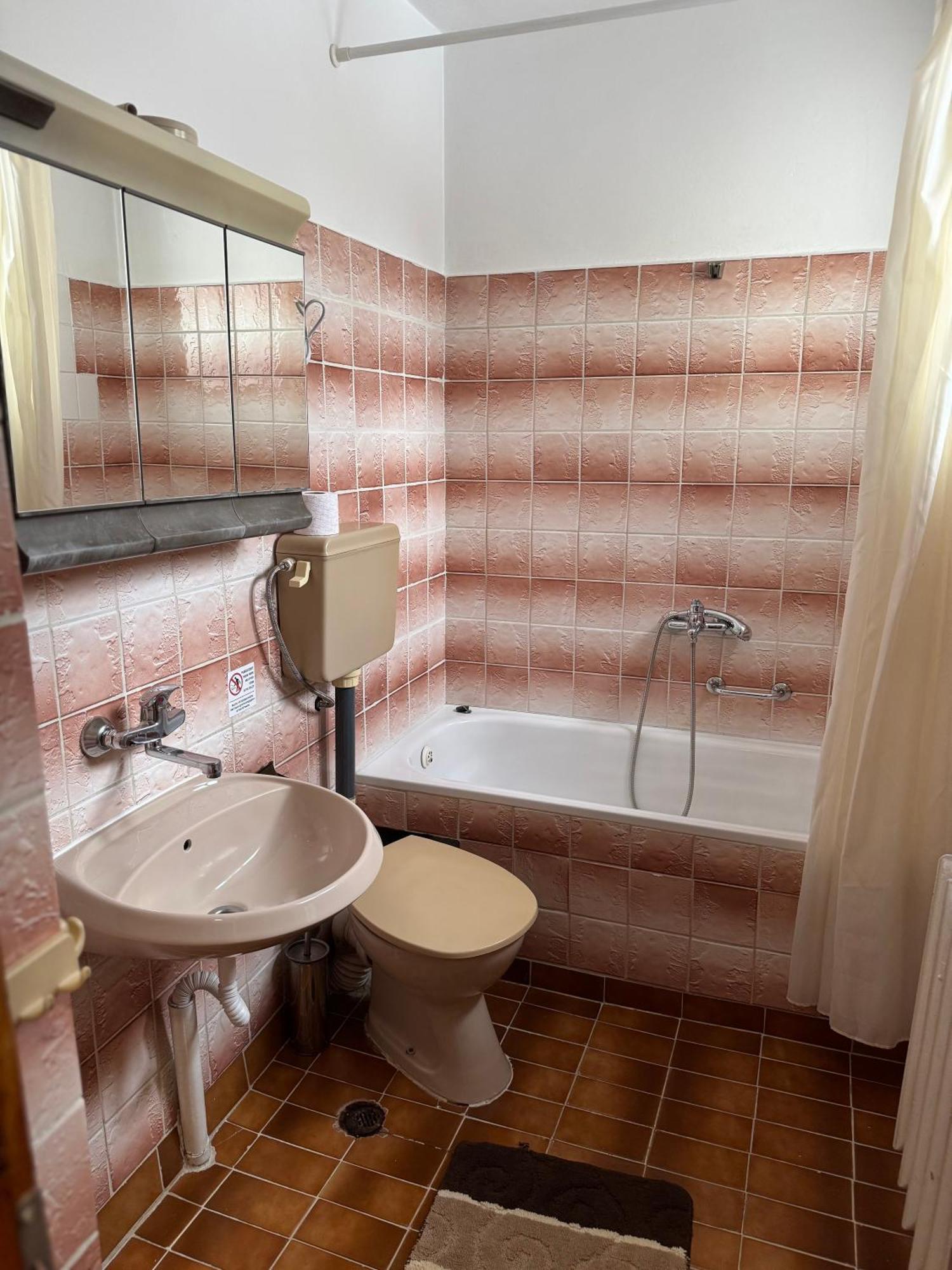 Mama Emiliya Guest House Beli Iskar Exterior photo
