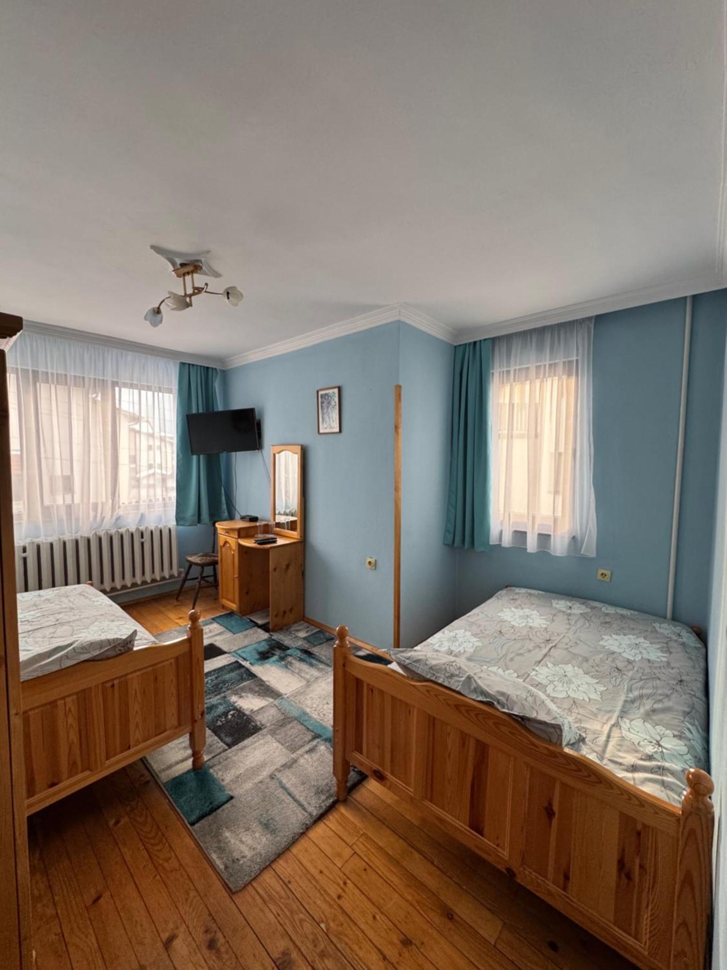 Mama Emiliya Guest House Beli Iskar Exterior photo